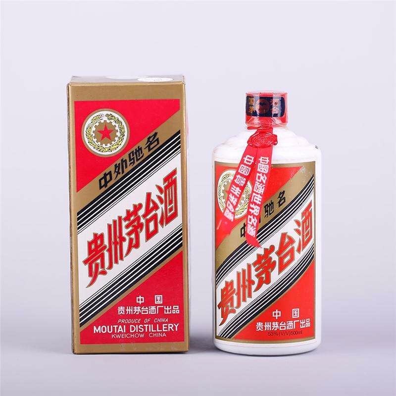 為什么飛天茅臺(tái)比五星茅臺(tái)多兩個(gè)小酒杯？有什么作用？