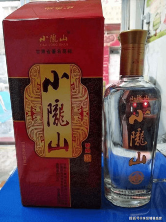 低端酒哪個(gè)好喝(低端白酒哪個(gè)好喝)